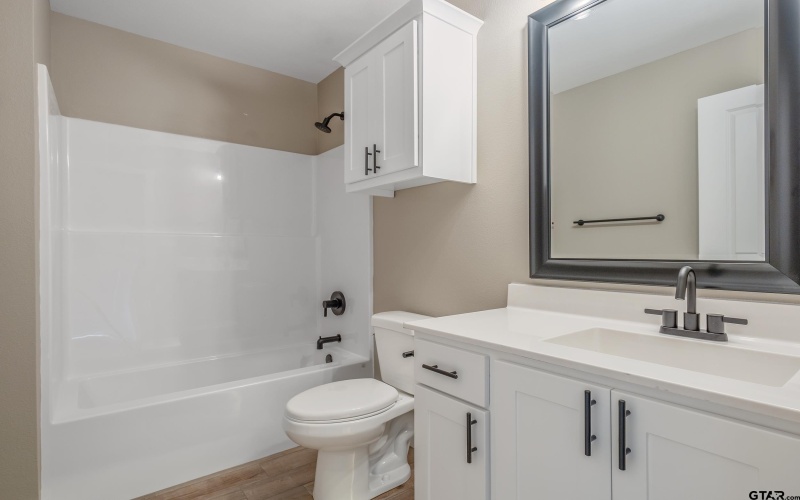 16218 Crossing Circle, Lindale, TX 75771, 3 Habitaciones Habitaciones , ,2 BañosBaños,Residential,En Venta,16218 Crossing Circle,25005274