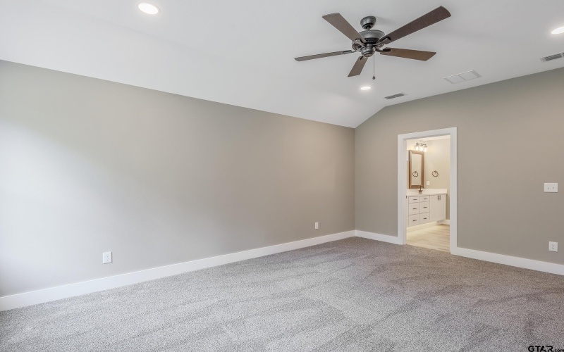 16218 Crossing Circle, Lindale, TX 75771, 3 Habitaciones Habitaciones , ,2 BañosBaños,Residential,En Venta,16218 Crossing Circle,25005274