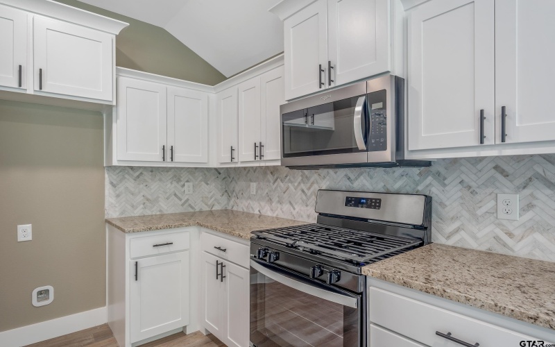 16218 Crossing Circle, Lindale, TX 75771, 3 Habitaciones Habitaciones , ,2 BañosBaños,Residential,En Venta,16218 Crossing Circle,25005274
