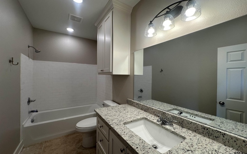 216 Nolan Farms Blvd, Winona, TX 75792, 3 Bedrooms Bedrooms, ,2 BathroomsBathrooms,Residential,For Sale,216 Nolan Farms Blvd,25005297