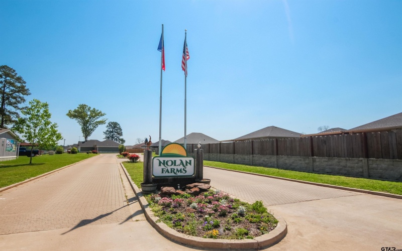 216 Nolan Farms Blvd, Winona, TX 75792, 3 Bedrooms Bedrooms, ,2 BathroomsBathrooms,Residential,For Sale,216 Nolan Farms Blvd,25005297