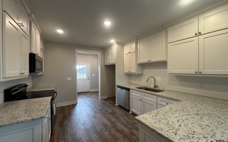 216 Nolan Farms Blvd, Winona, TX 75792, 3 Bedrooms Bedrooms, ,2 BathroomsBathrooms,Residential,For Sale,216 Nolan Farms Blvd,25005297