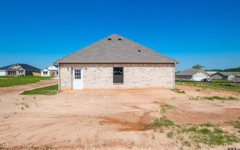 219 Nolan Farms Blvd, Winona, TX 75792, 3 Bedrooms Bedrooms, ,2 BathroomsBathrooms,Residential,For Sale,219 Nolan Farms Blvd,25005299