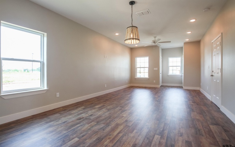 219 Nolan Farms Blvd, Winona, TX 75792, 3 Bedrooms Bedrooms, ,2 BathroomsBathrooms,Residential,For Sale,219 Nolan Farms Blvd,25005299