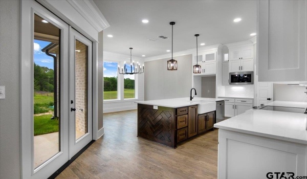 15123 High Country Acres, Tyler, TX 75706, 4 Bedrooms Bedrooms, ,2 BathroomsBathrooms,Residential,For Sale,15123 High Country Acres,25005311