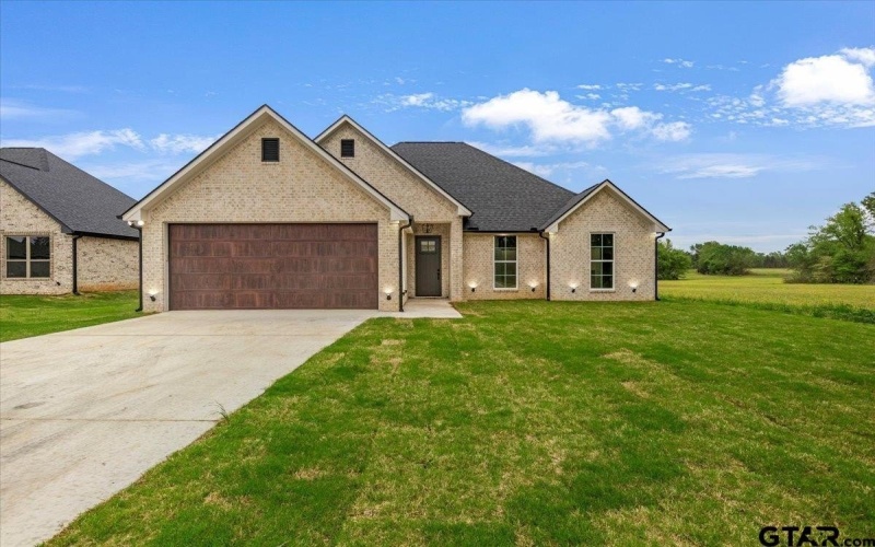 15123 High Country Acres, Tyler, TX 75706, 4 Bedrooms Bedrooms, ,2 BathroomsBathrooms,Residential,For Sale,15123 High Country Acres,25005311
