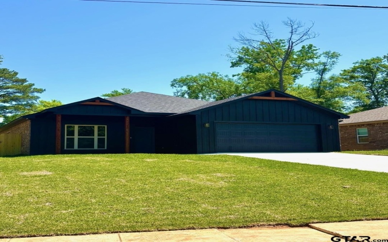 2316 HUGHEY DRIVE, Tyler, TX 75701, 3 Bedrooms Bedrooms, ,2 BathroomsBathrooms,Residential,For Sale,2316 HUGHEY DRIVE,25005479