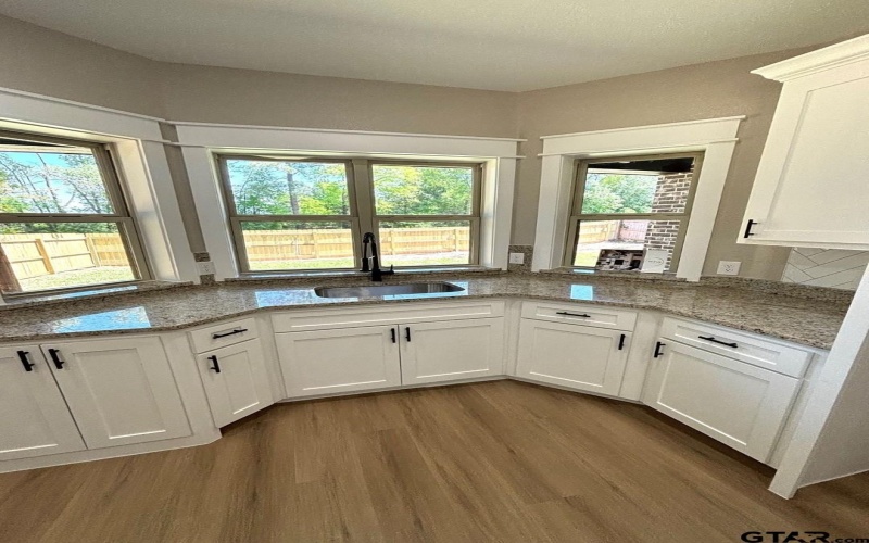 2316 HUGHEY DRIVE, Tyler, TX 75701, 3 Bedrooms Bedrooms, ,2 BathroomsBathrooms,Residential,For Sale,2316 HUGHEY DRIVE,25005479