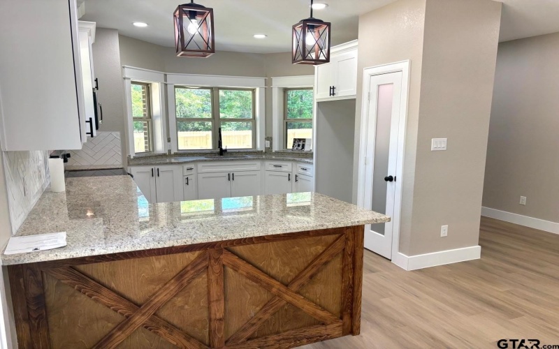 2316 HUGHEY DRIVE, Tyler, TX 75701, 3 Bedrooms Bedrooms, ,2 BathroomsBathrooms,Residential,For Sale,2316 HUGHEY DRIVE,25005479