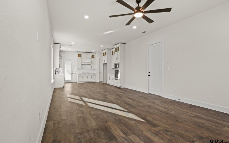 2701 Stone Hedge, Mt Pleasant, TX 75455, 3 Bedrooms Bedrooms, ,2 BathroomsBathrooms,Residential,For Sale,2701 Stone Hedge,25005603
