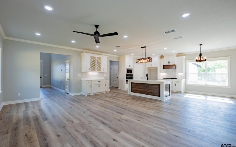 14835 Fallow Ln, Lindale, TX 75706, 4 Bedrooms Bedrooms, ,2 BathroomsBathrooms,Residential,For Sale,14835 Fallow Ln,25005717