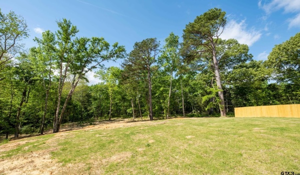14835 Fallow Ln, Lindale, TX 75706, 4 Bedrooms Bedrooms, ,2 BathroomsBathrooms,Residential,For Sale,14835 Fallow Ln,25005717