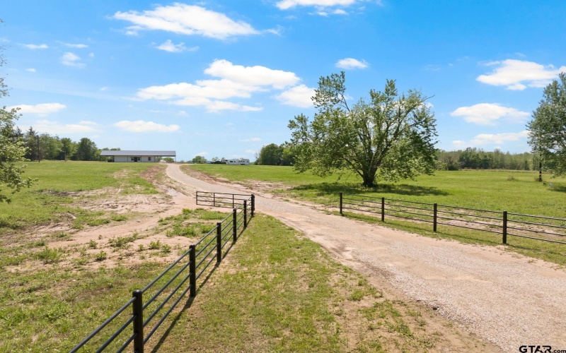 115 County Road 4720, Mt Pleasant, TX 75455, 3 Bedrooms Bedrooms, ,2 BathroomsBathrooms,Residential,For Sale,115 County Road 4720,25005792