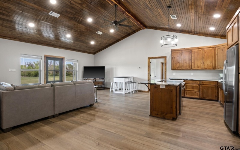 115 County Road 4720, Mt Pleasant, TX 75455, 3 Bedrooms Bedrooms, ,2 BathroomsBathrooms,Residential,For Sale,115 County Road 4720,25005792