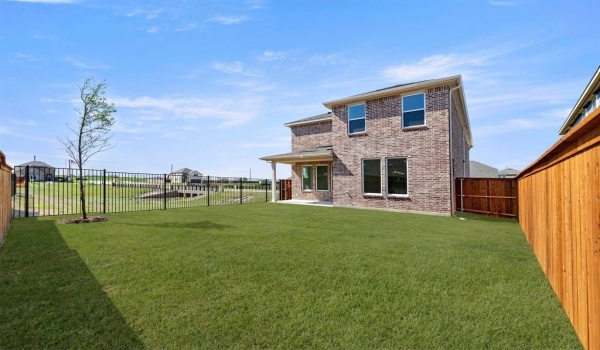 14112 Gallatin, Pilot Point, TX 76258, 5 Bedrooms Bedrooms, ,5 BathroomsBathrooms,Residential,For Sale,14112 Gallatin,20866620