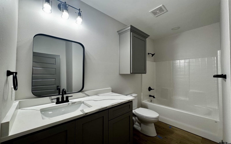 9839 CR 35 UNIT B, Tyler, TX 75706, 3 Bedrooms Bedrooms, ,2 BathroomsBathrooms,Residential,For Sale,9839 CR 35 UNIT B,25005831