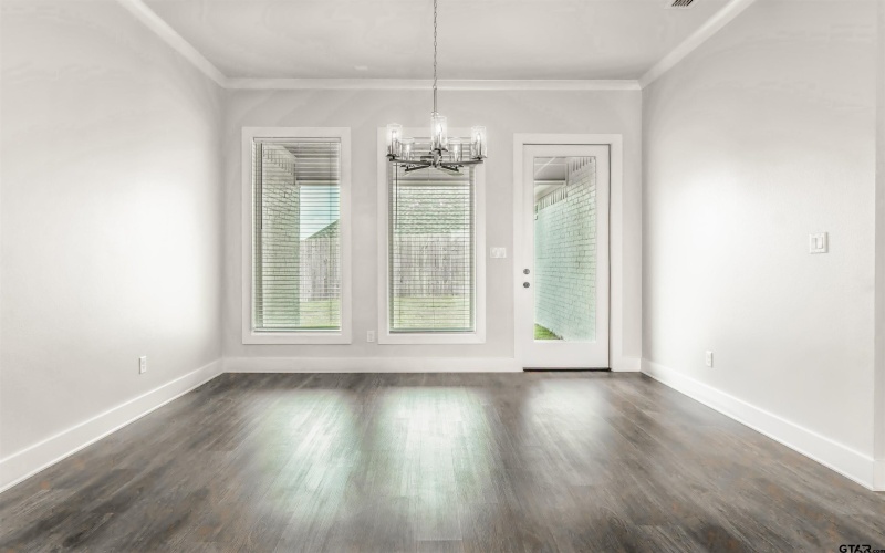 7013 Hillside, Tyler, TX 75707, 4 Bedrooms Bedrooms, ,2 BathroomsBathrooms,Residential,For Sale,7013 Hillside,25005836