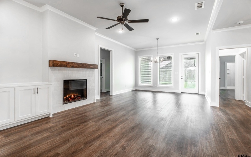 7013 Hillside, Tyler, TX 75707, 4 Bedrooms Bedrooms, ,2 BathroomsBathrooms,Residential,For Sale,7013 Hillside,25005836