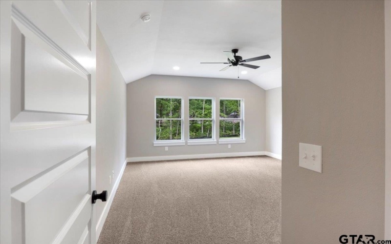 16226 Crossing Circle, Lindale, TX 75771, 4 Bedrooms Bedrooms, ,2 BathroomsBathrooms,Residential,For Sale,16226 Crossing Circle,25005995
