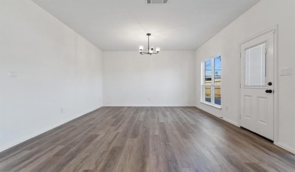 1404 Missouri Avenue, Fort Worth, TX 76104, 4 Bedrooms Bedrooms, ,3 BathroomsBathrooms,Residential,For Sale,1404 Missouri Avenue,20868744