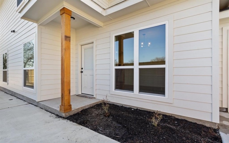 1404 Missouri Avenue, Fort Worth, TX 76104, 4 Bedrooms Bedrooms, ,3 BathroomsBathrooms,Residential,For Sale,1404 Missouri Avenue,20868744