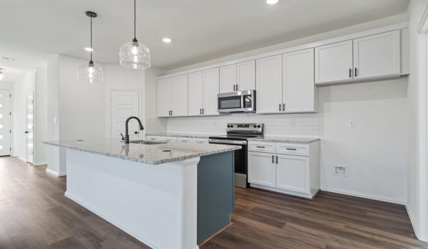 1404 Missouri Avenue, Fort Worth, TX 76104, 4 Bedrooms Bedrooms, ,3 BathroomsBathrooms,Residential,For Sale,1404 Missouri Avenue,20868744