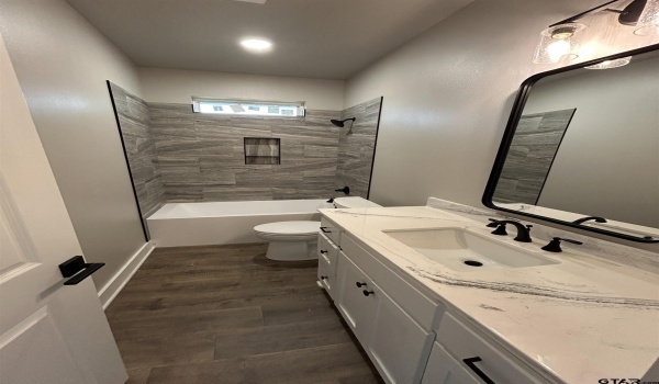 984 Mallard, Lindale, TX 75771, 4 Habitaciones Habitaciones , ,2 BañosBaños,Residential,En Venta,984 Mallard,25006356