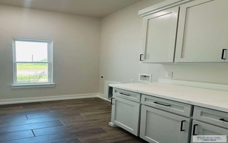 3601 MATTIE LN, HARLINGEN, TX 78550, 4 Habitaciones Habitaciones , ,2 BañosBaños,Residential,En Venta,3601 MATTIE LN,29761970