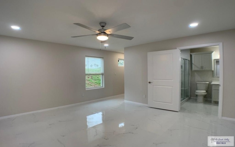 5 KANSAS RIVER DR, BROWNSVILLE, TX 78520, 3 Habitaciones Habitaciones , ,2 BañosBaños,Residential,En Venta,5 KANSAS RIVER DR,29761999