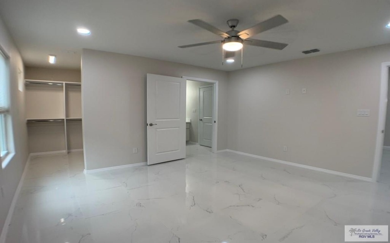 5 KANSAS RIVER DR, BROWNSVILLE, TX 78520, 3 Habitaciones Habitaciones , ,2 BañosBaños,Residential,En Venta,5 KANSAS RIVER DR,29761999