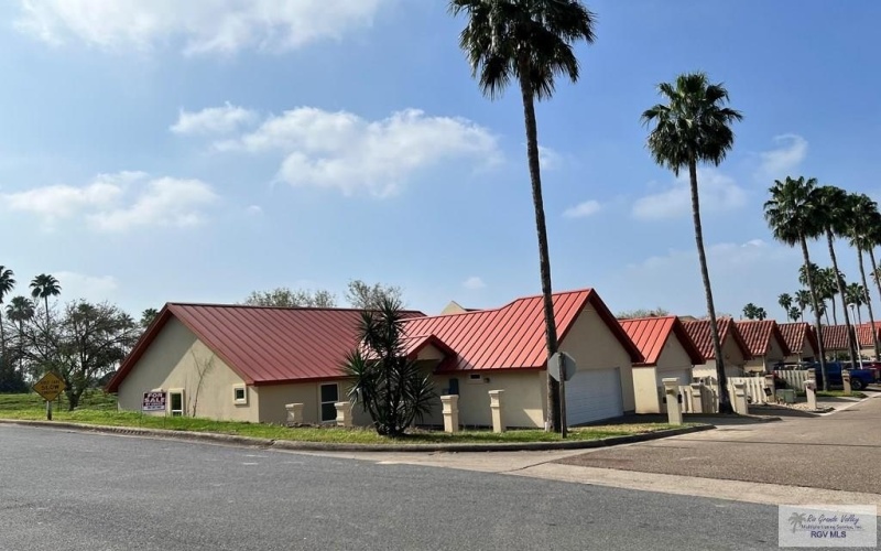 5 KANSAS RIVER DR, BROWNSVILLE, TX 78520, 3 Habitaciones Habitaciones , ,2 BañosBaños,Residential,En Venta,5 KANSAS RIVER DR,29761999