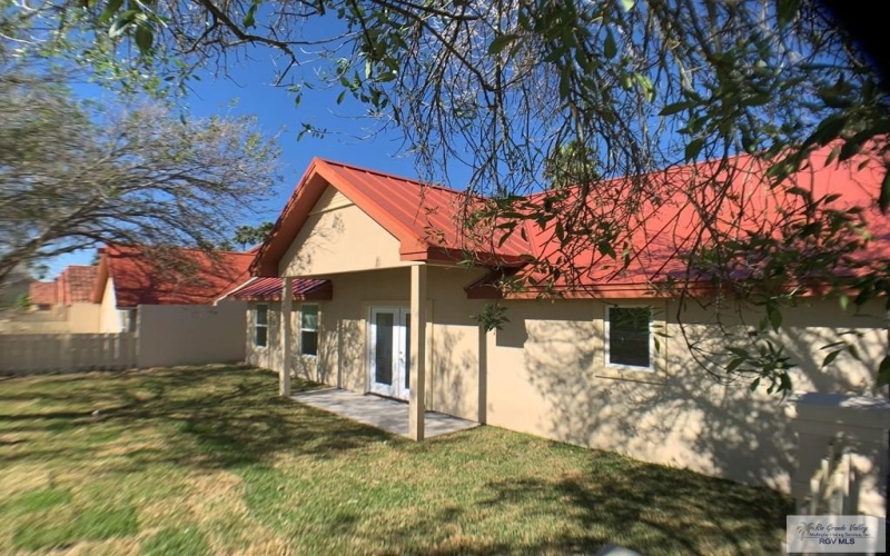 5 KANSAS RIVER DR, BROWNSVILLE, TX 78520, 3 Habitaciones Habitaciones , ,2 BañosBaños,Residential,En Venta,5 KANSAS RIVER DR,29761999