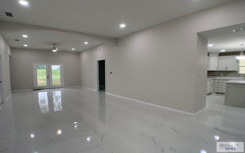5 KANSAS RIVER DR, BROWNSVILLE, TX 78520, 3 Habitaciones Habitaciones , ,2 BañosBaños,Residential,En Venta,5 KANSAS RIVER DR,29761999
