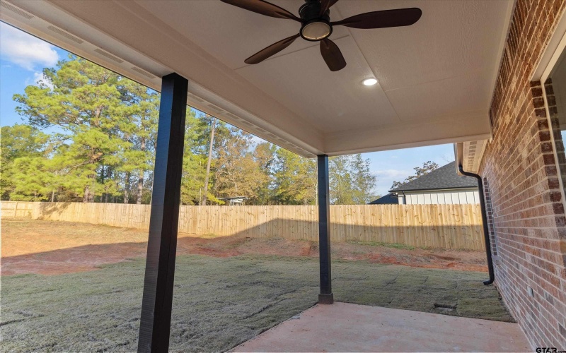 20047 County Road 2152, Troup, TX 75789, 3 Bedrooms Bedrooms, ,2 BathroomsBathrooms,Residential,For Sale,20047 County Road 2152,25006834