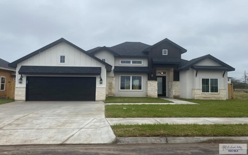 2626 ARELY LN, BROWNSVILLE, TX 78526, 4 Bedrooms Bedrooms, ,3 BathroomsBathrooms,Residential,For Sale,2626 ARELY LN,29762147
