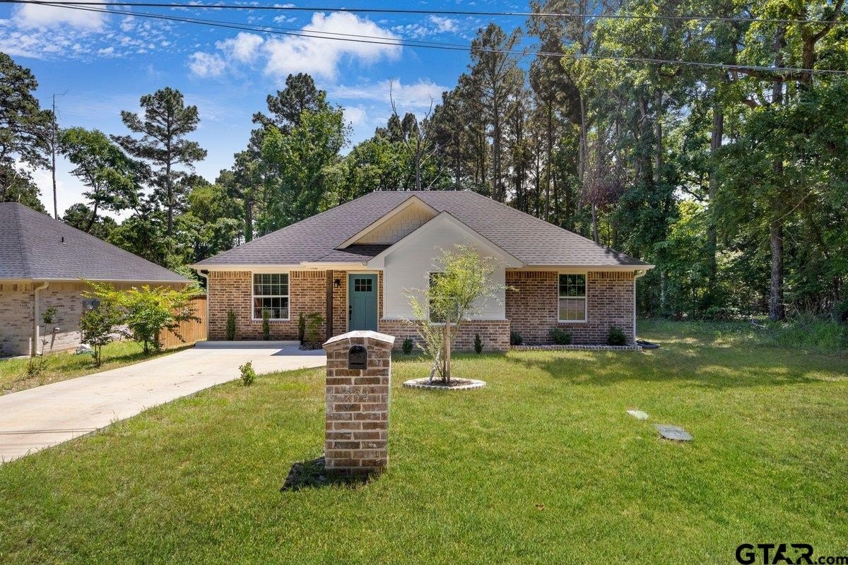 234 Sabinal Dr, Bullard, TX 75757, 3 Bedrooms Bedrooms, ,2 BathroomsBathrooms,Residential,For Sale,234 Sabinal Dr,25006869