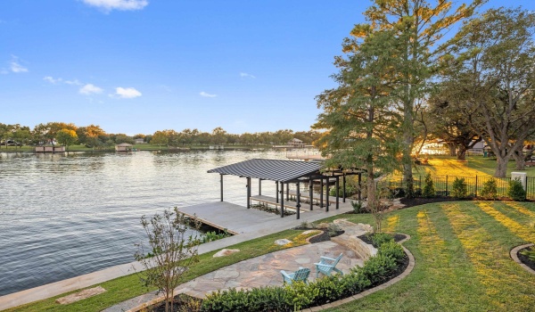 559 Crestwood Dr, Kingsland, TX 78639, 5 Habitaciones Habitaciones , ,6 BañosBaños,Residential,En Venta,559 Crestwood Dr,172589