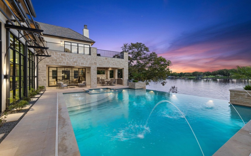 559 Crestwood Dr, Kingsland, TX 78639, 5 Habitaciones Habitaciones , ,6 BañosBaños,Residential,En Venta,559 Crestwood Dr,172589