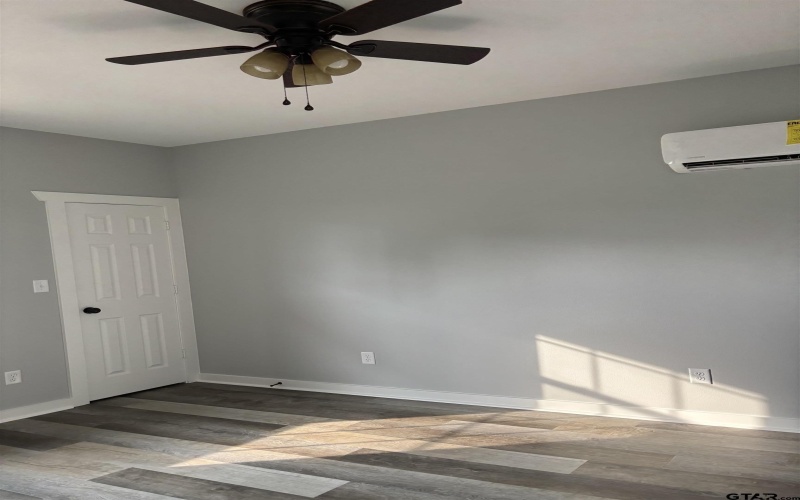 11571 apt 101 19th, Tyler, TX 75708, 1 Bedroom Bedrooms, ,1 BathroomBathrooms,Residential,For Sale,11571 apt 101 19th,25006910
