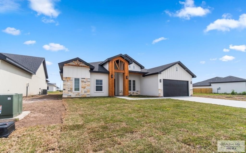 519 ORIOLE DR, LOS FRESNOS, TX 78566, 3 Bedrooms Bedrooms, ,2 BathroomsBathrooms,Residential,For Sale,519 ORIOLE DR,29762237