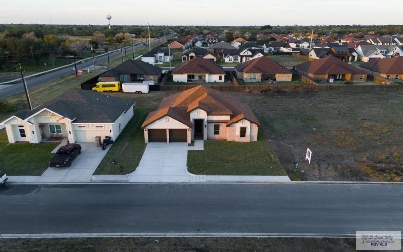 16579 NAPPER LN, HARLINGEN, TX 78552, 4 Bedrooms Bedrooms, ,3 BathroomsBathrooms,Residential,For Sale,16579 NAPPER LN,29762321