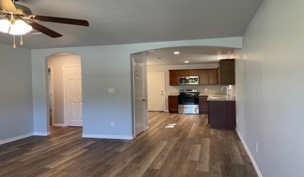1811 Morgan Street, Greenville, TX 75401, 3 Bedrooms Bedrooms, ,2 BathroomsBathrooms,Residential,For Sale,1811 Morgan Street,20866648