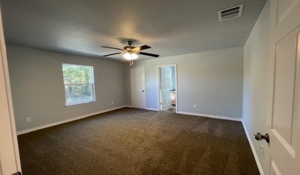 1811 Morgan Street, Greenville, TX 75401, 3 Bedrooms Bedrooms, ,2 BathroomsBathrooms,Residential,For Sale,1811 Morgan Street,20866648