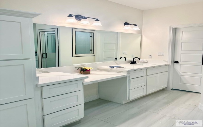 718 AVA DR, LA FERIA, TX 78559, 3 Bedrooms Bedrooms, ,2 BathroomsBathrooms,Residential,For Sale,718 AVA DR,29762370
