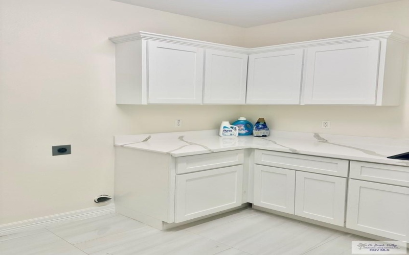 718 AVA DR, LA FERIA, TX 78559, 3 Bedrooms Bedrooms, ,2 BathroomsBathrooms,Residential,For Sale,718 AVA DR,29762370