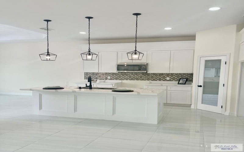 718 AVA DR, LA FERIA, TX 78559, 3 Bedrooms Bedrooms, ,2 BathroomsBathrooms,Residential,For Sale,718 AVA DR,29762370