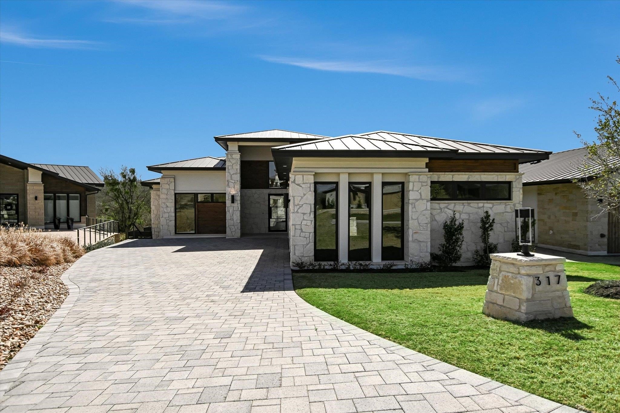 317 Azalea Court, Horseshoe Bay, TX 76857, 4 Bedrooms Bedrooms, ,5 BathroomsBathrooms,Residential,For Sale,317 Azalea Court,172610