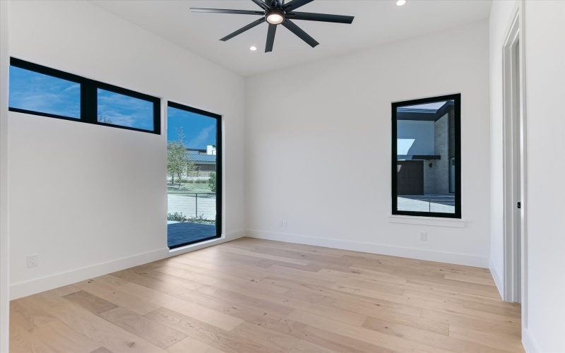 317 Azalea Court, Horseshoe Bay, TX 76857, 4 Bedrooms Bedrooms, ,5 BathroomsBathrooms,Residential,For Sale,317 Azalea Court,172610