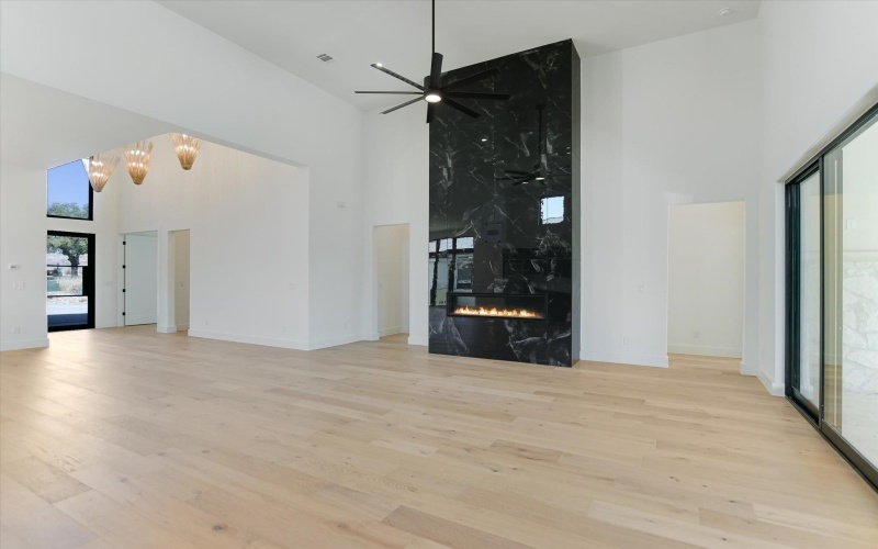 317 Azalea Court, Horseshoe Bay, TX 76857, 4 Bedrooms Bedrooms, ,5 BathroomsBathrooms,Residential,For Sale,317 Azalea Court,172610
