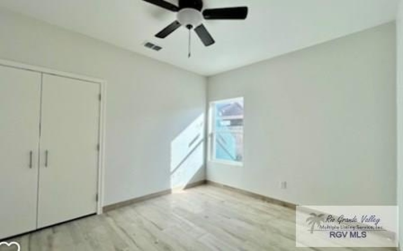 1173 SQUAW VALLEY DR. #B, BROWNSVILLE, TX 78520, 2 Habitaciones Habitaciones , ,2 BañosBaños,Residential Lease,En Alquiler,1173 SQUAW VALLEY DR.,29762416